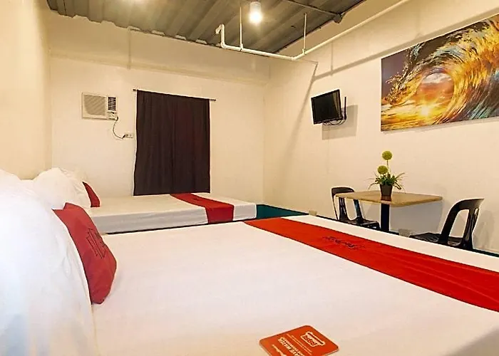 Hotel Reddoorz @ Crowne One Manila